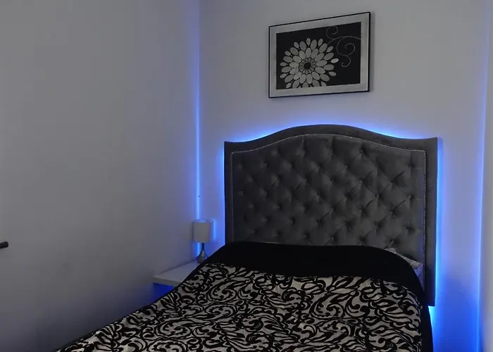 Apartament Neon