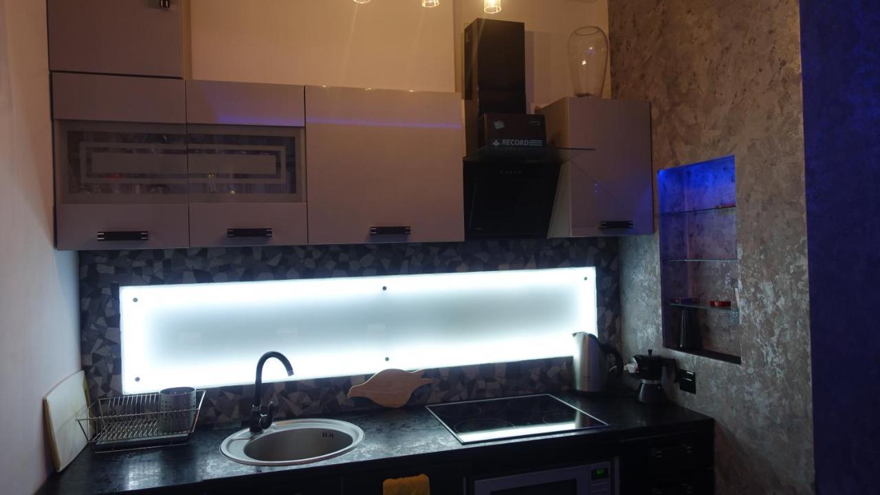 Apartament Neon Apartment